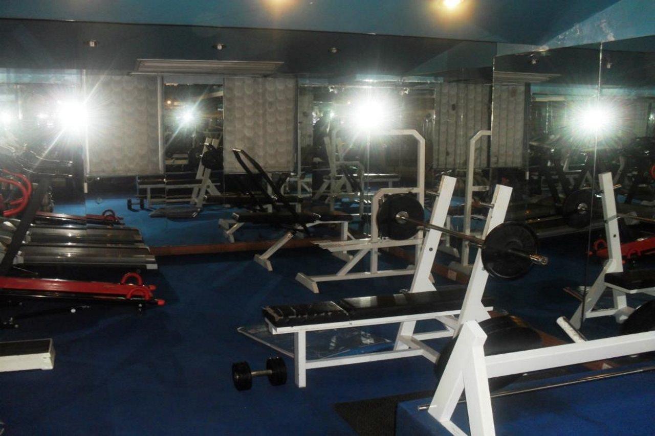 Hotel Crown Plaza Lahore Ngoại thất bức ảnh